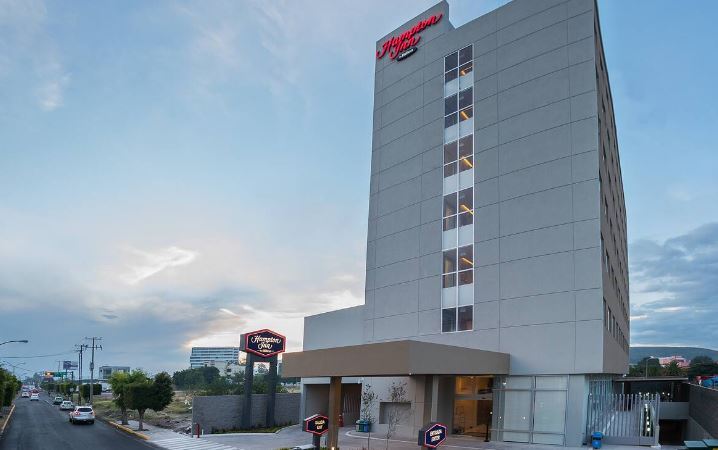 Hampton Inn By Hilton Irapuato Exterior foto